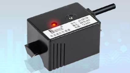 JIANCE 電容管道液位傳感器 JC-GR系列常用于工業(yè)自動化、石油化工、食品加工等領域。